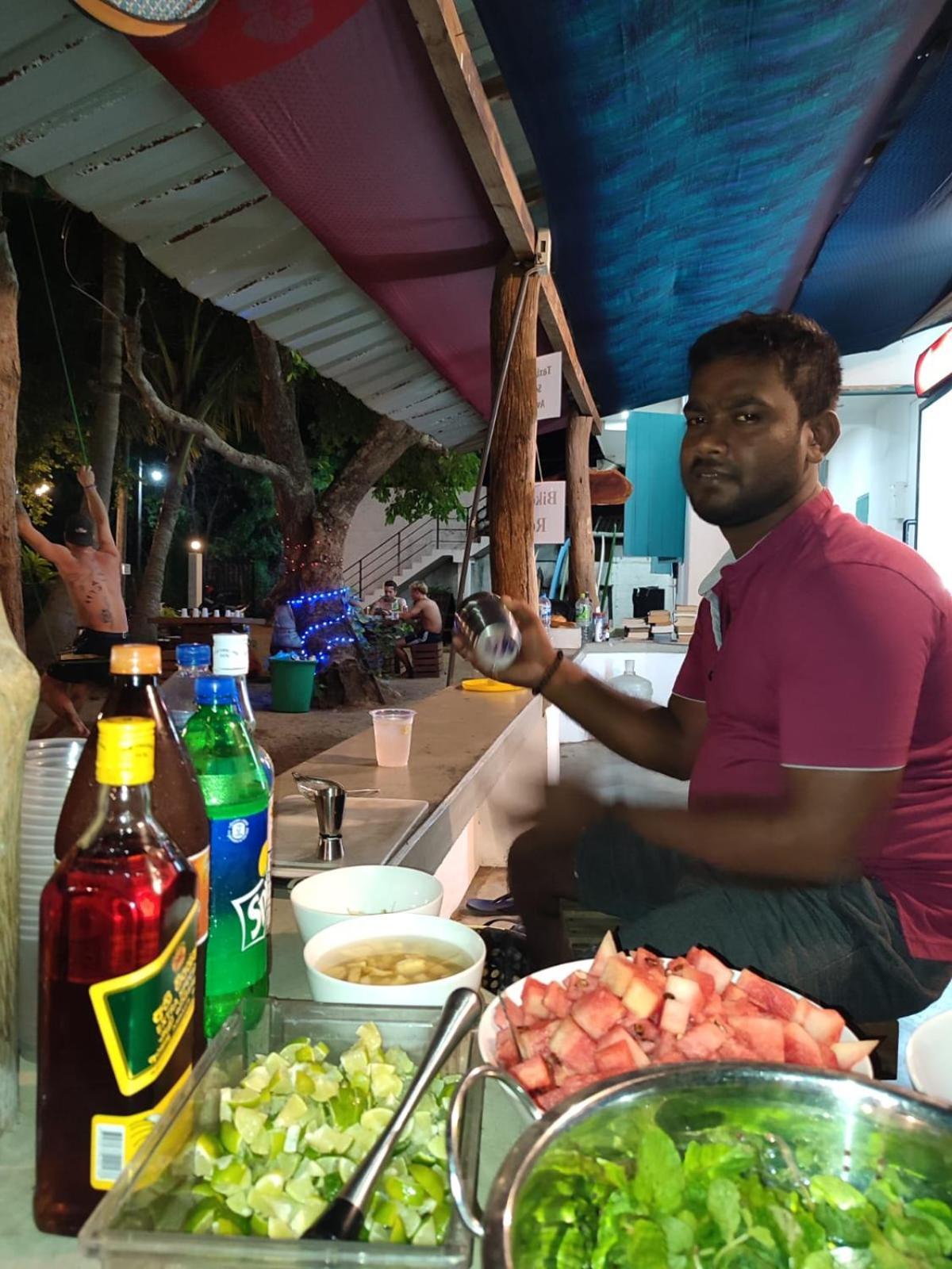 Hangover Hostels Arugam Bay Exterior photo